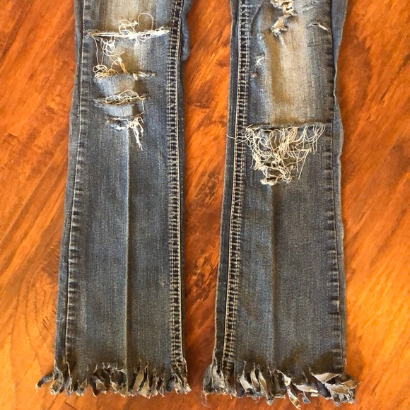 Custom Made Distressed Jeans - Picture 4 of 7
